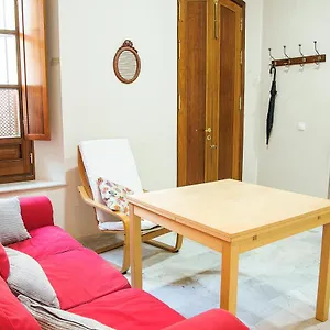 Rentalsevilla A Pies De La Macarena Apartamento Sevilla