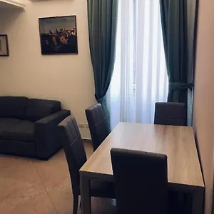 43 Ampio E Comodo Nel Centro Di Apartamento Roma